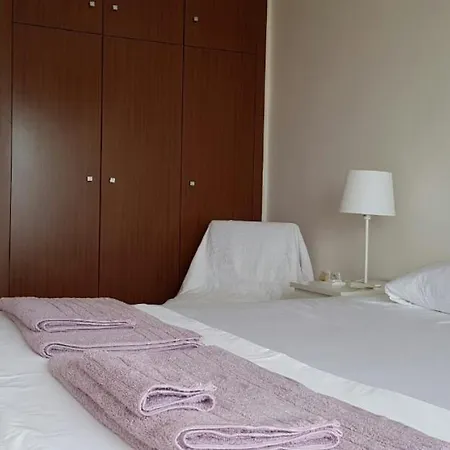Apartment George & Elpis House *